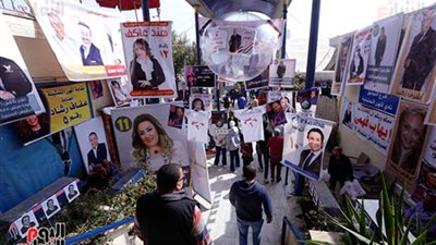 مصطفى شعبان وأمير كرارة ولطفي لبيب يدلون بأصواتهم بانتخابات نقابة المهن التمثيلية