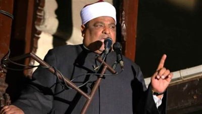 خطيب الجامع الأزهر: الأخذ بالأسباب والتوكل على الله سبيل المسلمين لتجاوز المحن والأزمات