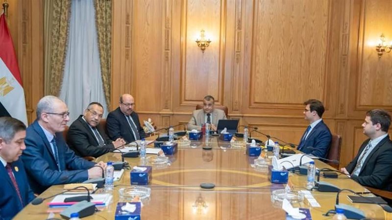 وزير الإنتاج الحربي