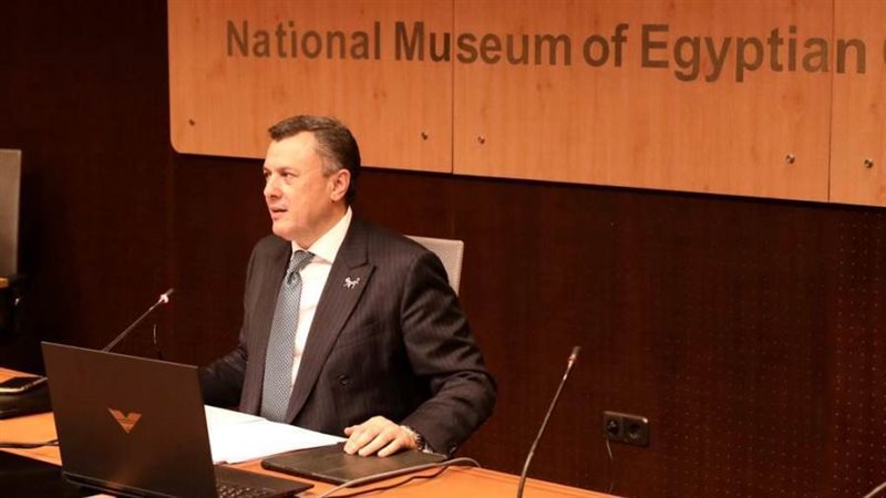 وزير السياحة يترأس