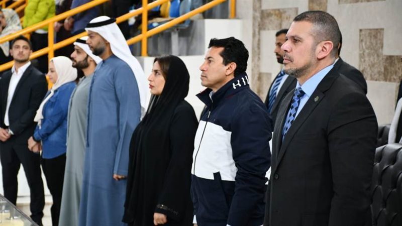 د. أشرف صبحى وسفيرة