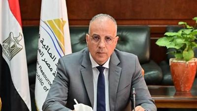 وزير الري يؤكد حرصه على متابعة الحالة الإنشائية لكافة المنشآت المائية