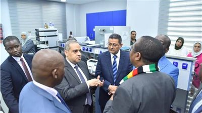 هيئة الدواء تبحث التعاون الثنائي والتبادل التجاري والصناعي مع زيمبابوي