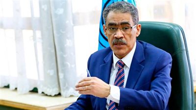 نقيب الصحفيين يعلن الصرف الفوري لمعاش البطالة للمتعطلين عن شهر مارس