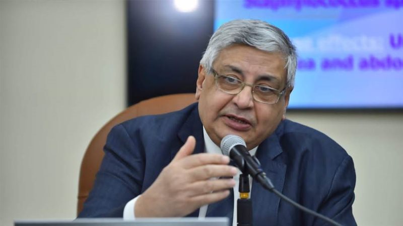 الدكتور محمد عوض