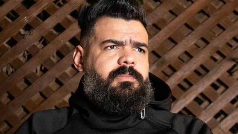 الفنان ايمن مقداد