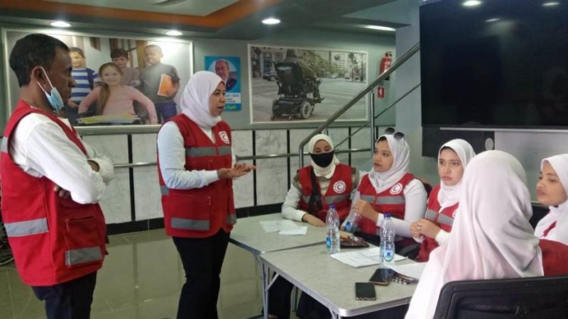 قافلة الهلال الأحمر