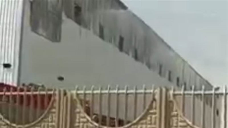 جانب من الحريق