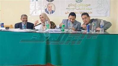 تحكيم عروض الشعر وكلمات الأغاني بمهرجان إبداع الموسم الرابع بكفر الشيخ