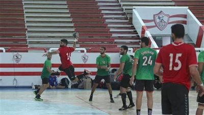 شباب يد الأهلى يفوز على سبورتنج ويتوج ببطولة دوري المحترفين