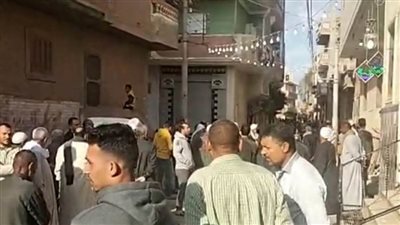 تشييع جنازة عامل ضحية حريق مصنع الطوب بالشرقية