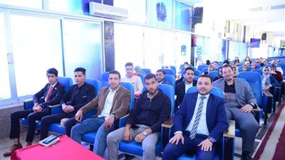 أنشطة رياضية وندوات تثقيفية في فعاليات اليوم الثالث بالأسبوع البيئي السادس بجامعة سوهاج 