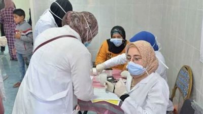 «الصحة» تطلق 134 قافلة طبية مجانية بالمحافظات خلال مارس الجاري