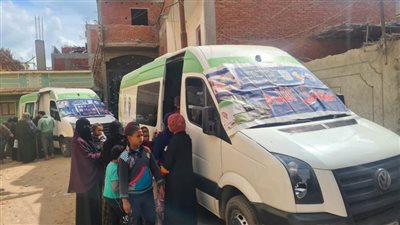 الكشف على 1408 مواطنين في قافلة طبية بقرية عبدالمجيد المرسي بالبحيرة