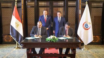 وزير الصحة يشهد توقيع بروتوكول تعاون بين الوزارة وهيئة الاعتماد والرقابة الصحية
