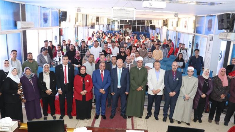 جانب من التكريم