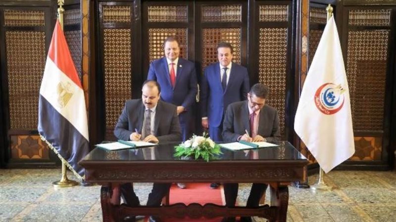 خلال توقيع بروتوكول