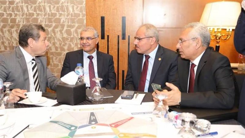 جانب من الزيارة