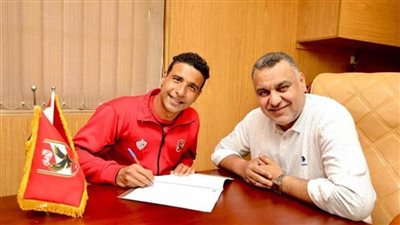 الأهلي يتعاقد مع عمر عصر للانضمام إلى رجال تنس الطاولة