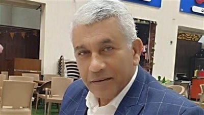 وفاة الصحفي والناقد الرياضي عاطف عبدالعزيز