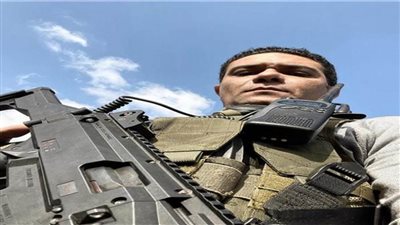 آسر ياسين ينقل قصة الشهيد خالد محمد دبور في 