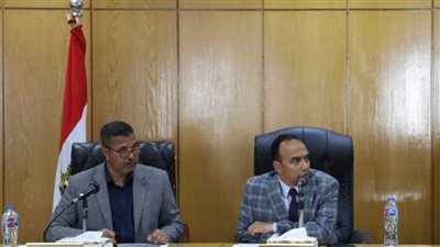 نائب محافظ المنيا يراجع خطة إدارة الأزمات والكوارث ومواجهة المستجدات الطارئة