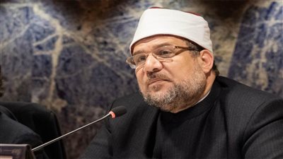 وزير الأوقاف: من يتوقف عن طلب العلم سيسبقه الزمن