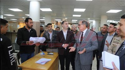  محافظ كفر الشيخ يتفقد المركز التكنولوجي بالديوان العام ويلتقي المواطنين