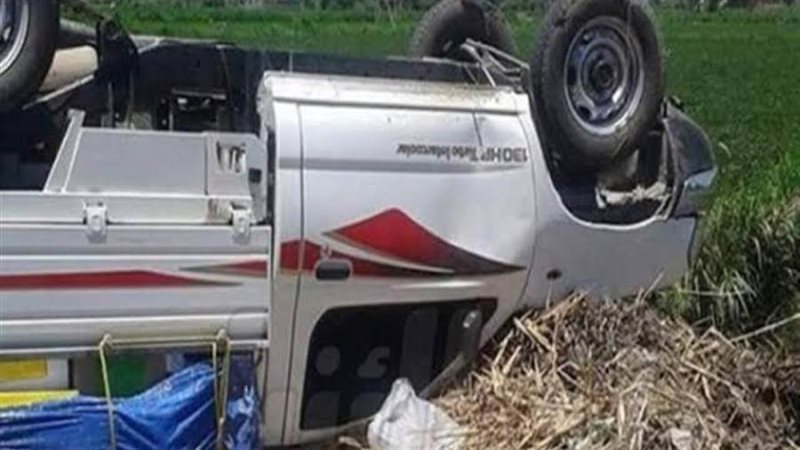 انقلاب سيارة بالمنيا