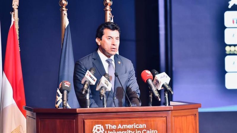 د. أشرف صبحى