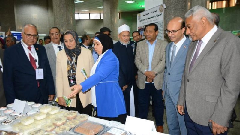 افتتاح معرض المشروعات