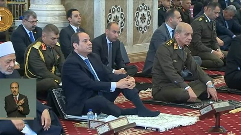 الرئيس السيسي يصل