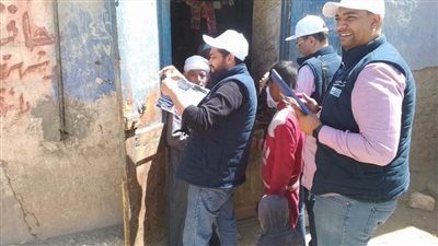 مياه الشرب بسوهاج تطرق أبواب مواطني قرية الكوامل قبلي احتفالاً باليوم العالمي للمياه