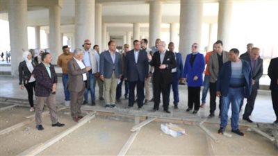 وزير التنمية والمحافظ يتفقدان مجمع مواقف السيارات ببني سويف أسفل كوبري عدلي منصور