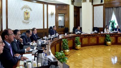 رئيس الوزراء يتابع موقف تطبيق منظومة الشحن المسبق ACI