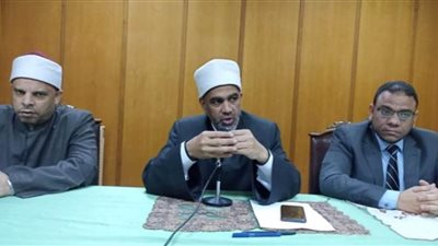 الأعلى للشؤون الإسلامية يعقد محاضرات فن الخطابة وضوابط الخطبة استعدادا لشهر رمضان