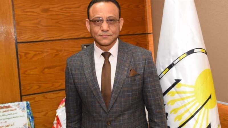 الدكتور جمال بدر