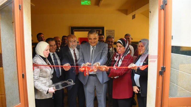 خلال الافتتاح