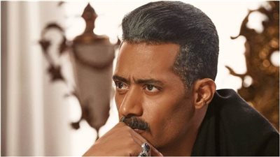 محمد رمضان وأبطال 