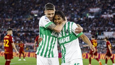 ساسولو يحقق فوزًا مثيرًا على روما 4ـ3 في الدوري الإيطالي