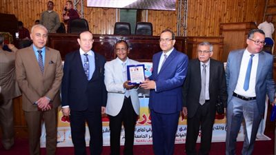 المحاكمة الصورية الثانية بكلية الحقوق بجامعة سوهاج تنافش قضايا القتل العاطفي