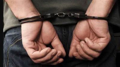 ضبط أحد الأشخاص لإدارته منظومة لخدمات الإنترنت بدون ترخيص بالجيزة