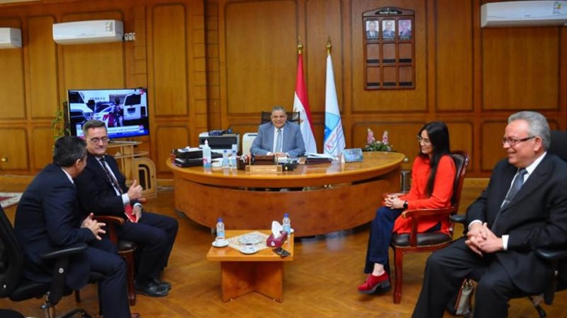 رئيس جامعة كفر الشيخ