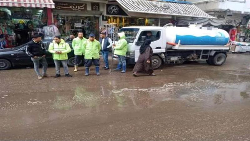 تعرض البحيرة لسقوط