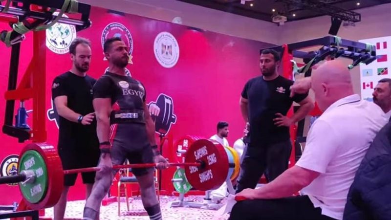 حاتم النسر يتوج بلقب