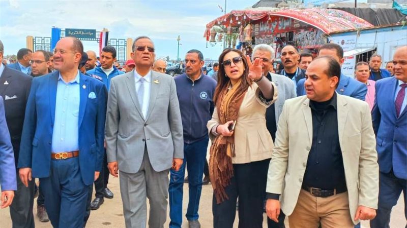 لجنة السياحة والآثار