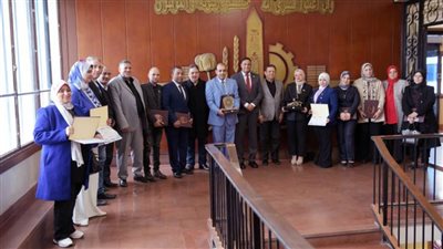 محافظ الدقهلية يكرم الفائزين في مسابقة التميز الحكومي