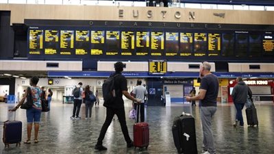 إضراب عمال النقل والمواصلات يخنق العاصمة البريطانية