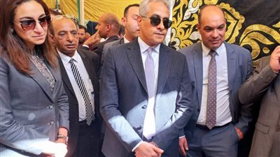 وزير القوى العاملة يتفقد الملتقى التوظيفي لتشغيل الشباب بالمنطقة اللوجستية بدمنهور