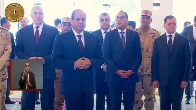 الرئيس السيسي يتفقد